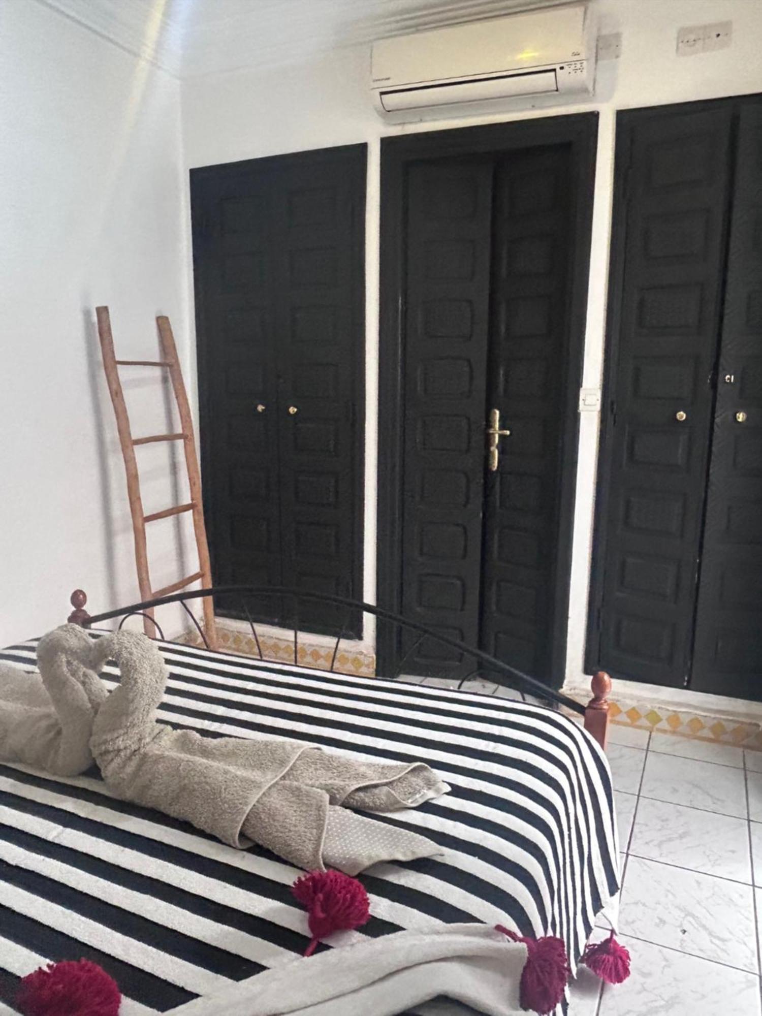 Riad Le Pelican Marrakesh Ngoại thất bức ảnh